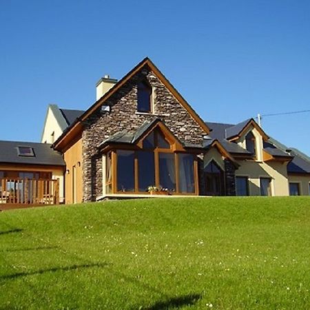 Fitzgerald'S Dingle Heights Bed & Breakfast Exterior photo